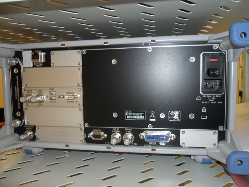 Файл:20111103 FSV3 102015 back.JPG