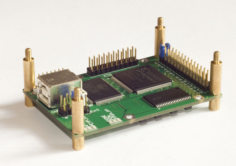 Файл:Usb transmitter foto top.jpg