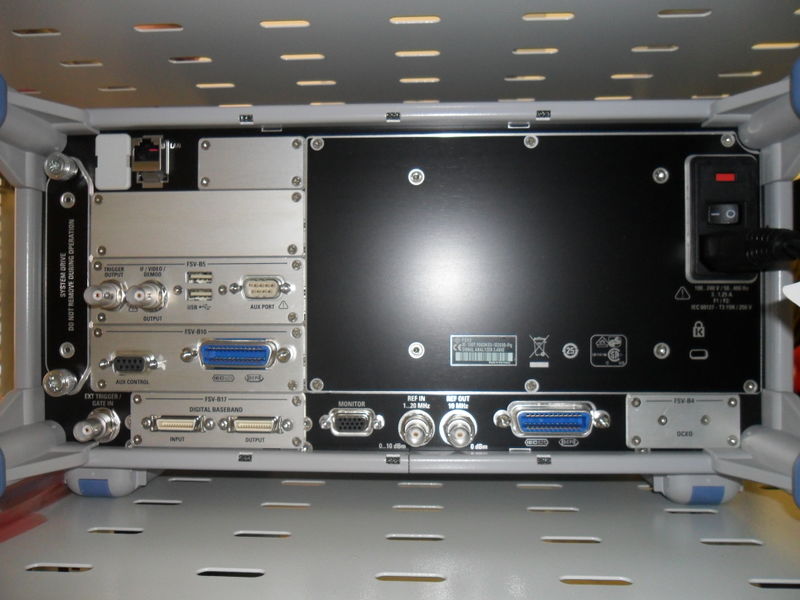 Файл:20111103 FSV3 102030 back.JPG
